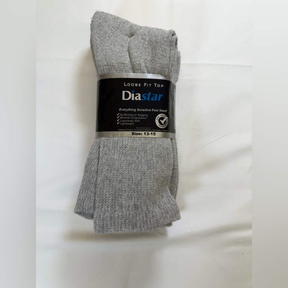 3-Pack Men’s Diabetic Socks Color Gray Size 13-15. Non Binding, Non Constricting